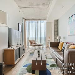 Brand New Rainey Street Condo w/ City and Lake View