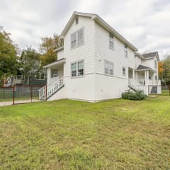 Modern Central East Austin 4BR Gem