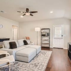 Serene 3BR Retreat near East Austin