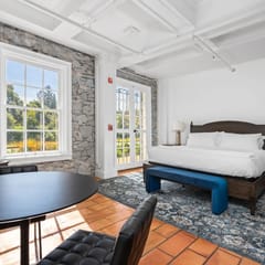 Sonoma Stonehouse, King Room w/ Private Patio