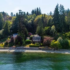 Sea & Sky | Beachfront Escape w/ Stunning Views