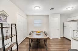 2BR Pet-friendly South Austin home - Austin Casa