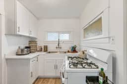 2BR Tiny Home near Mission Inn Festival of Lights