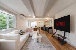 4BR Spacious home | EV charger | Near Green Lake