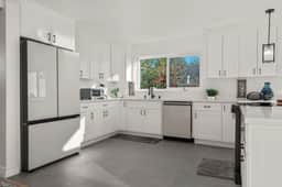 Bayview Bliss | Panoramic Views | In-Law Suite