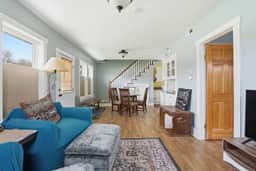 River Road Cottage · 2BR Near Trails & Downtown
