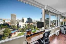 Reno Penthouse | Private Balcony | Mountain Views - Image 3