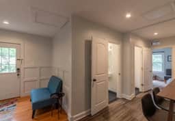 Stylish 4BR in Burns Park near Michigan Stadium - Image 5