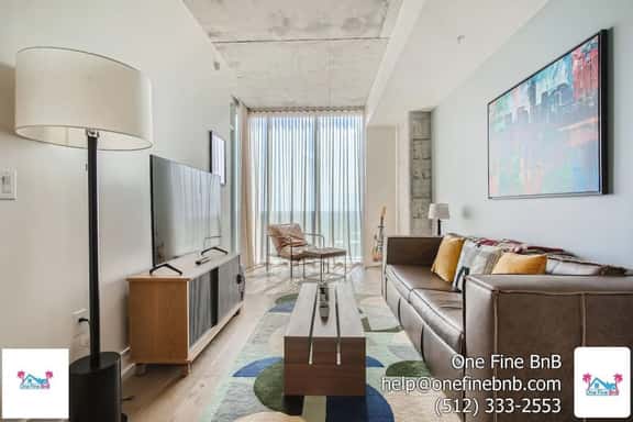 Brand New Rainey Street Condo w/ City and Lake View - Image 1