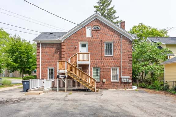 Stylish 4BR in Burns Park near Michigan Stadium - Image 1
