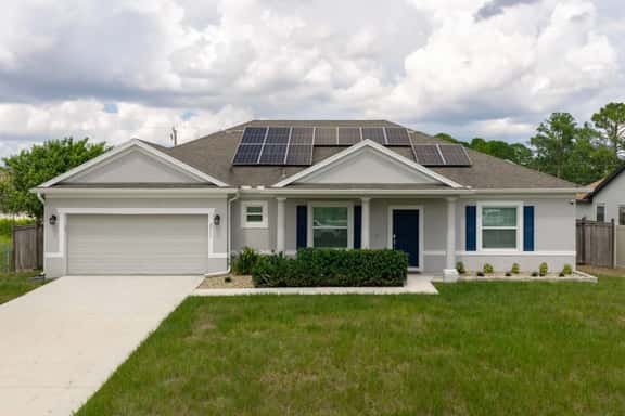 Space Coast Family Retreat | 20-30 Min to Beach - Image 1