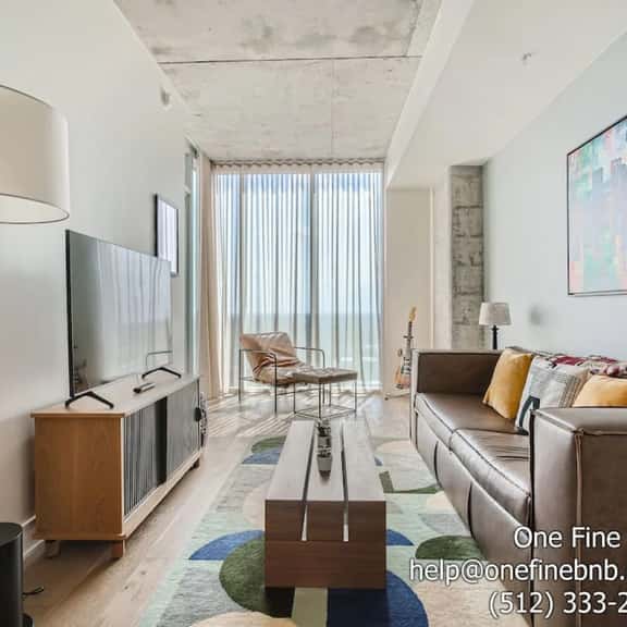 Brand New Rainey Street Condo w/ City and Lake View - Image 1