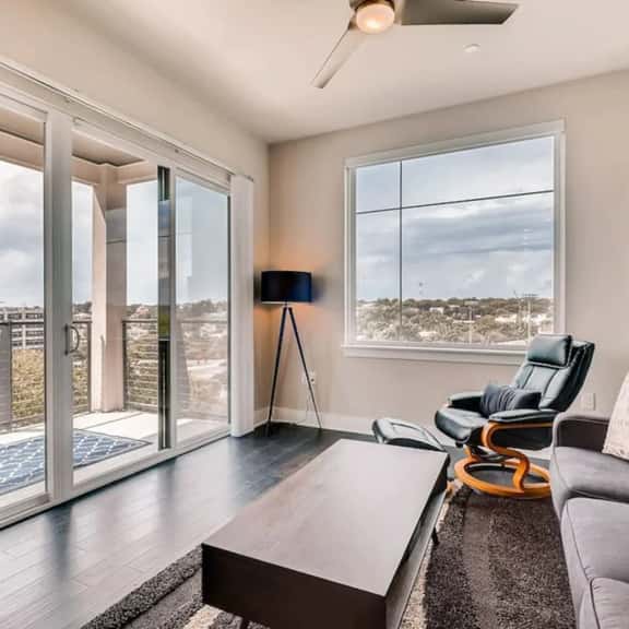 Capitol View Condos | Downtown Austin - Lone Star - Image 1
