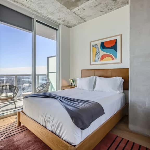 Take in the views + 1BR + Rooftop pool - Image 1
