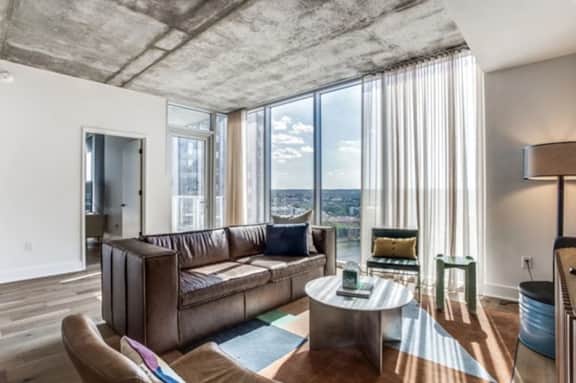 2 BR Lux Panoramic View | Rainey