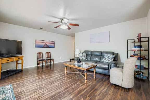 Austin Family-friendly 3BR w/ yard , pet friendly
