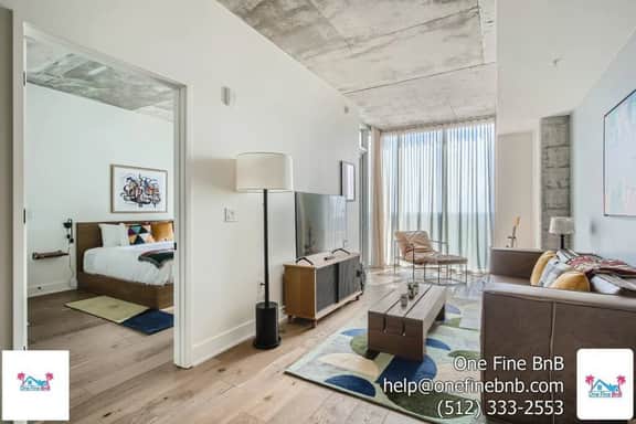 Brand New Rainey Street Condo w/ City and Lake View