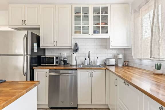 Chesapeake Retreat - 5 min Walk to Expo Line Metro