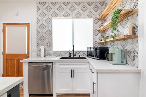 Matcha House + Downtown Riverside + Monthly Stays