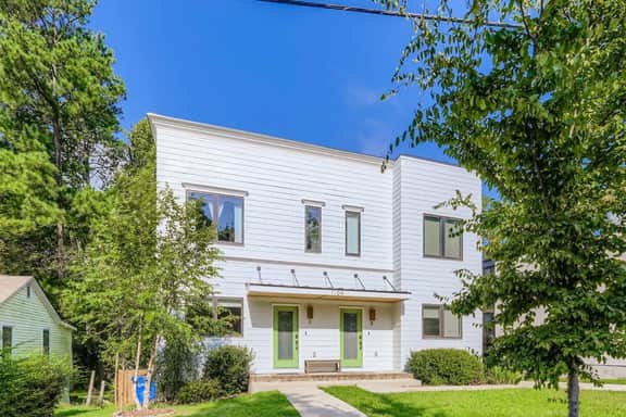 On Cloud Durham 4BR Retreat, Sleeps 12