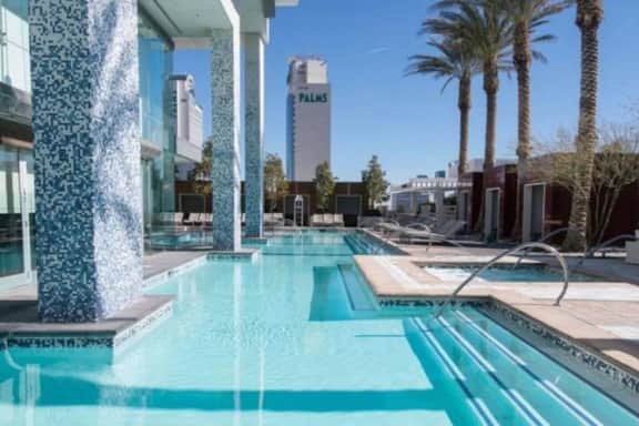 Palms Place Condo w/ Pool, Gym & Strip Views