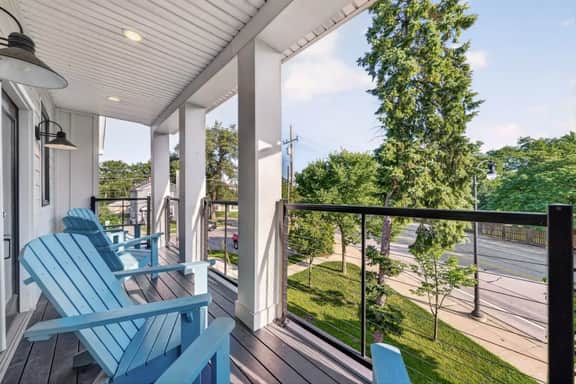 6BR White House Retreat - 5-Min Walk To Stadium - Image 2