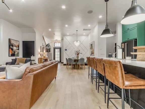 Chic Crown Heights Retreat W/ Fire Pit, Near Paseo - Image 2
