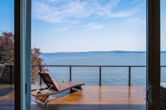 Sea & Sky | Beachfront Escape w/ Stunning Views - Image 2
