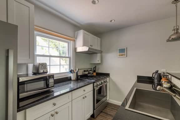 4BR Ann Arbor Home Near University of Michigan - Image 3