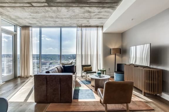 2 BR Lux Panoramic View | Rainey