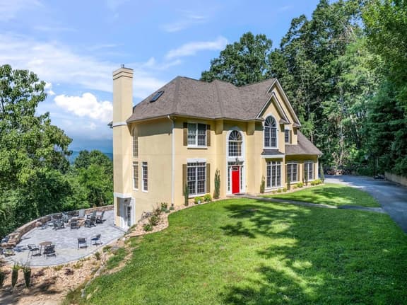 Blue Ridge Lookout | Hot Tub, Fire Pit, Mtn Views
