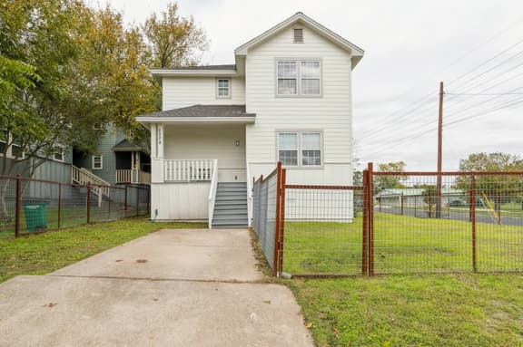Chic 8BR Retreat+Central East Austin +Large Groups
