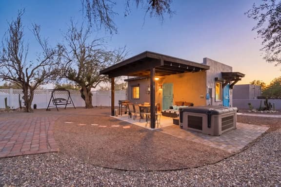 Moon Dance Casita | Views, Hot Tub & Stargazing