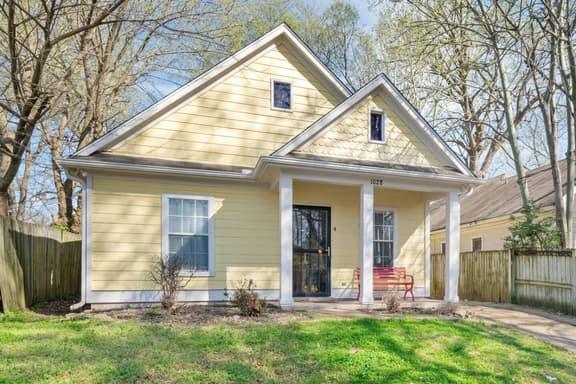 Sunshine Cottage + Cooper Young + 3BR